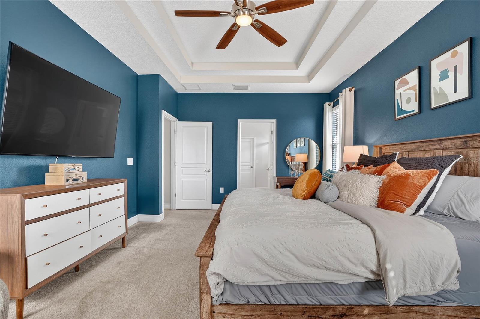 Listing photo id 29 for 2118 Lemon Street