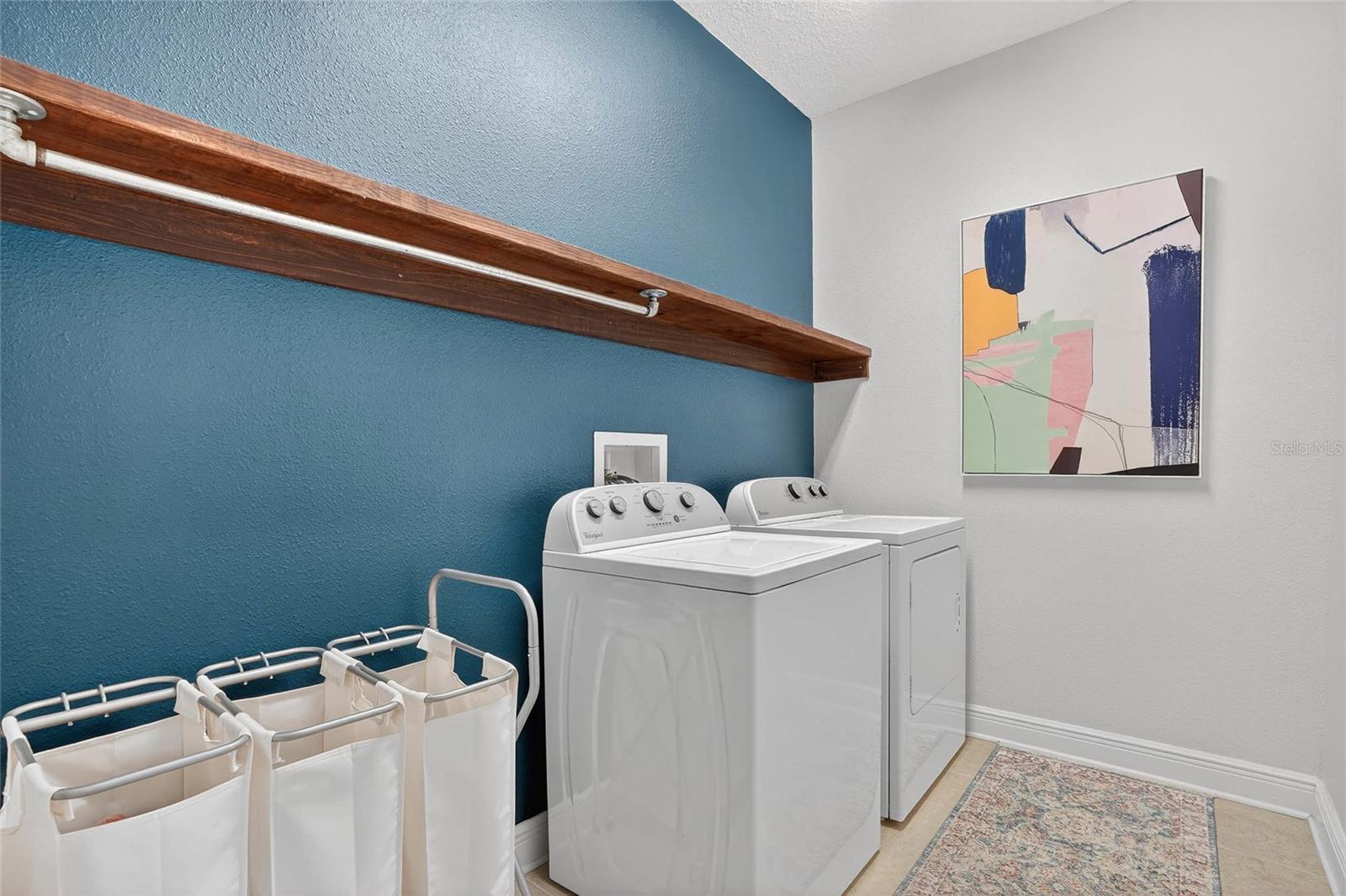 Listing photo id 33 for 2118 Lemon Street