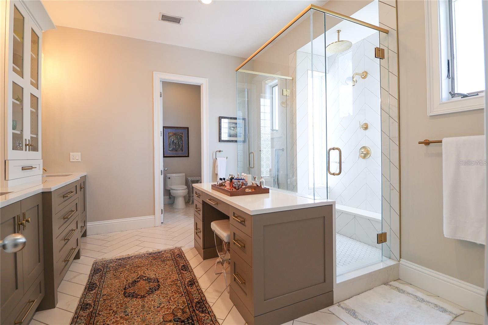 Image 18 of 41 For 11105 5th Street E