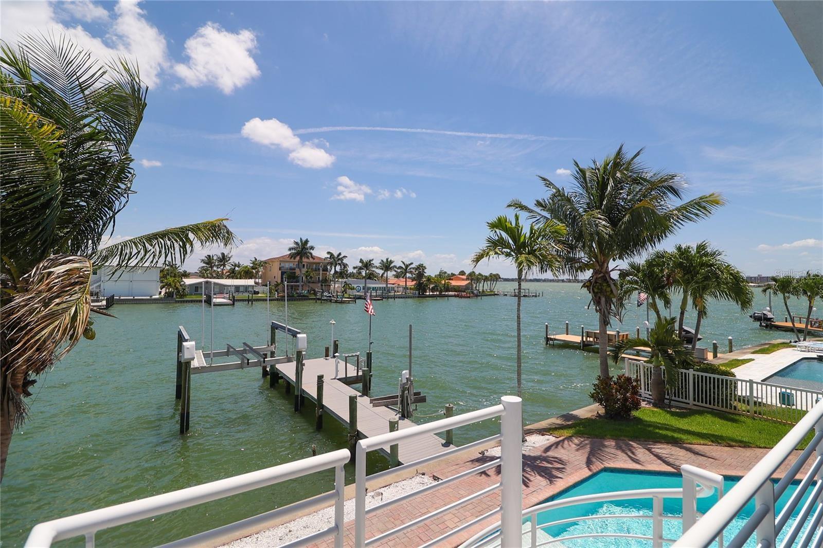 Image 33 of 41 For 11105 5th Street E