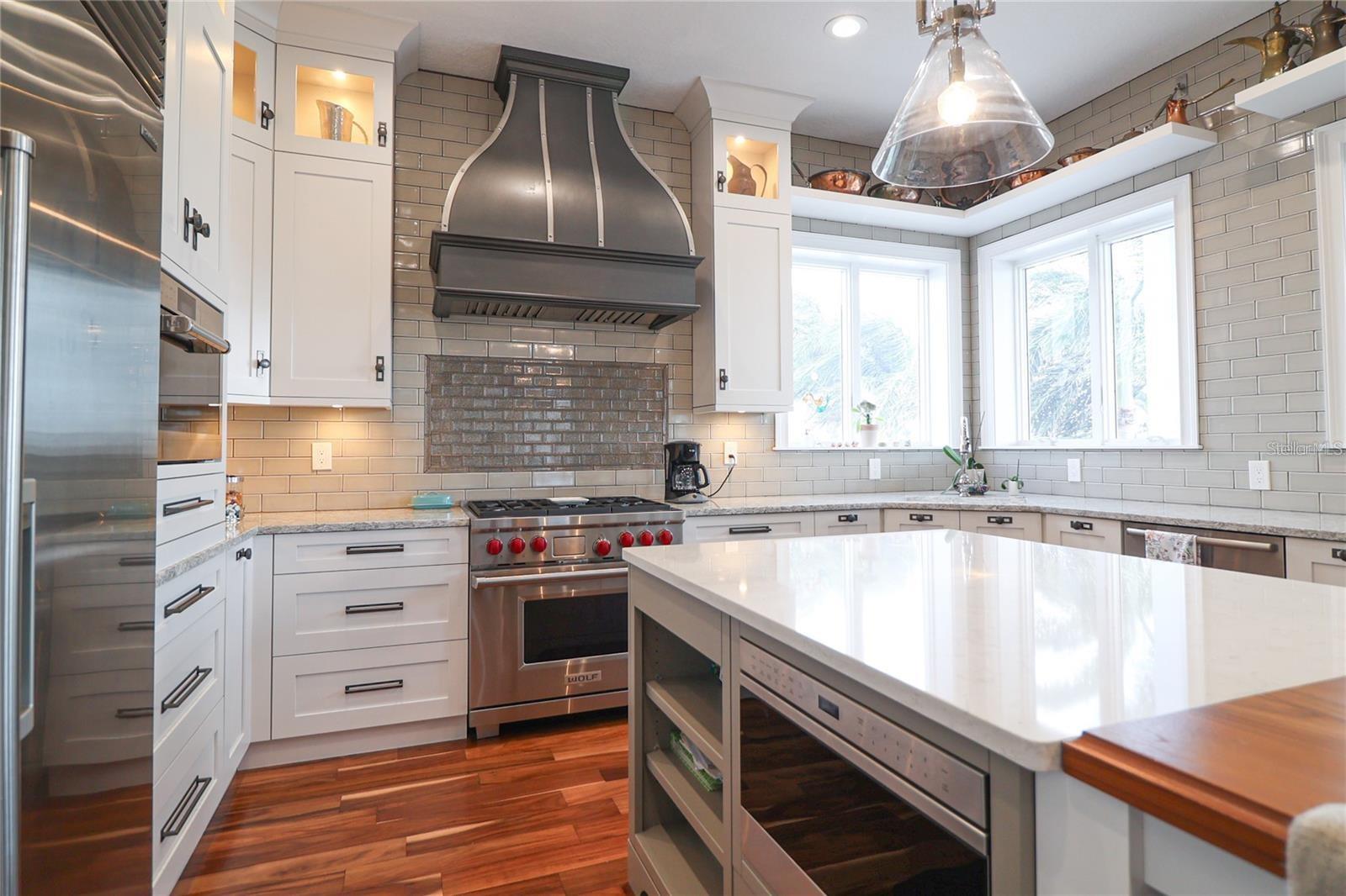 Image 7 of 41 For 11105 5th Street E