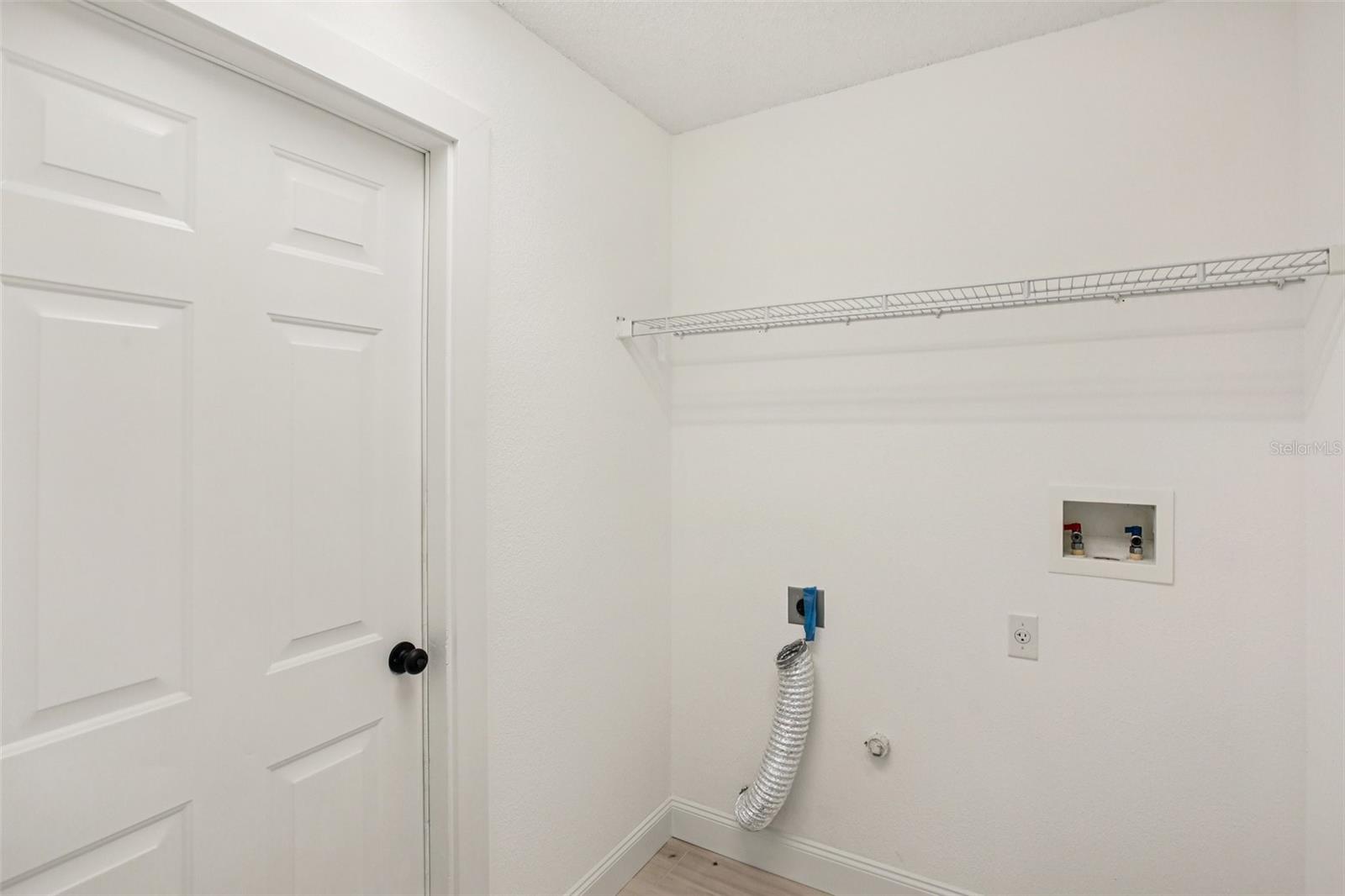 Image 26 of 49 For 2700 Sierra Vista Way