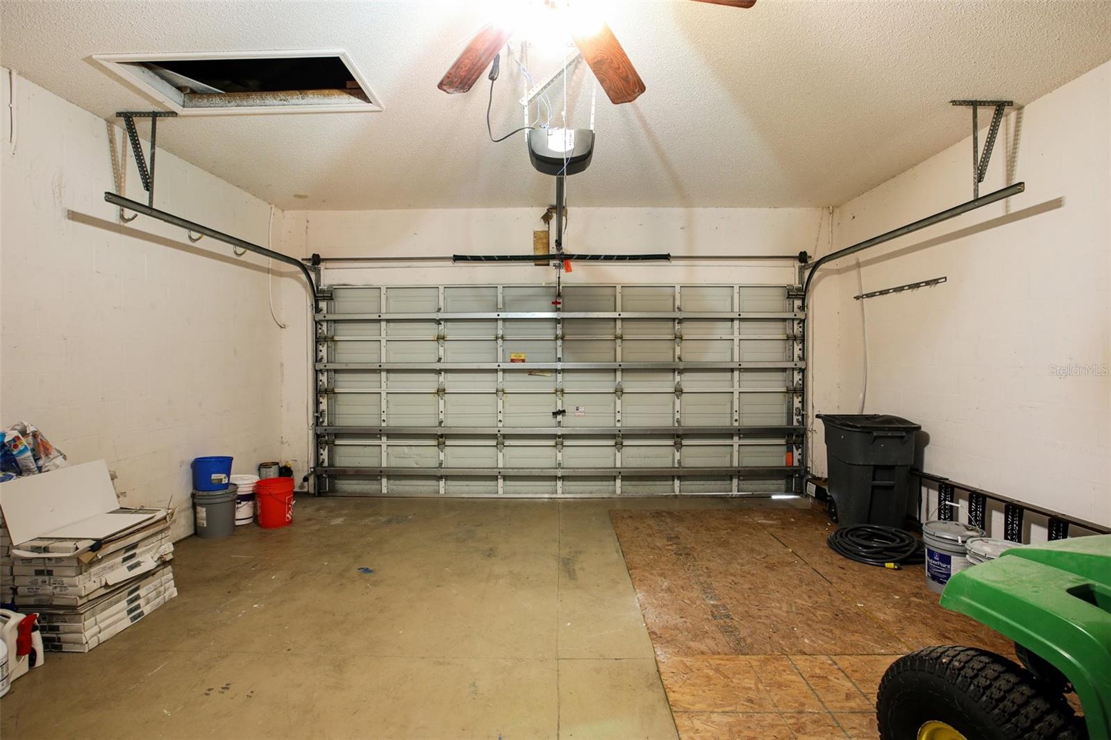 Image 34 of 49 For 2700 Sierra Vista Way