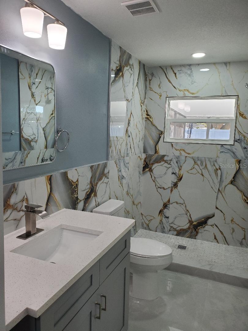 Listing photo id 9 for 7607 Winging Way Drive