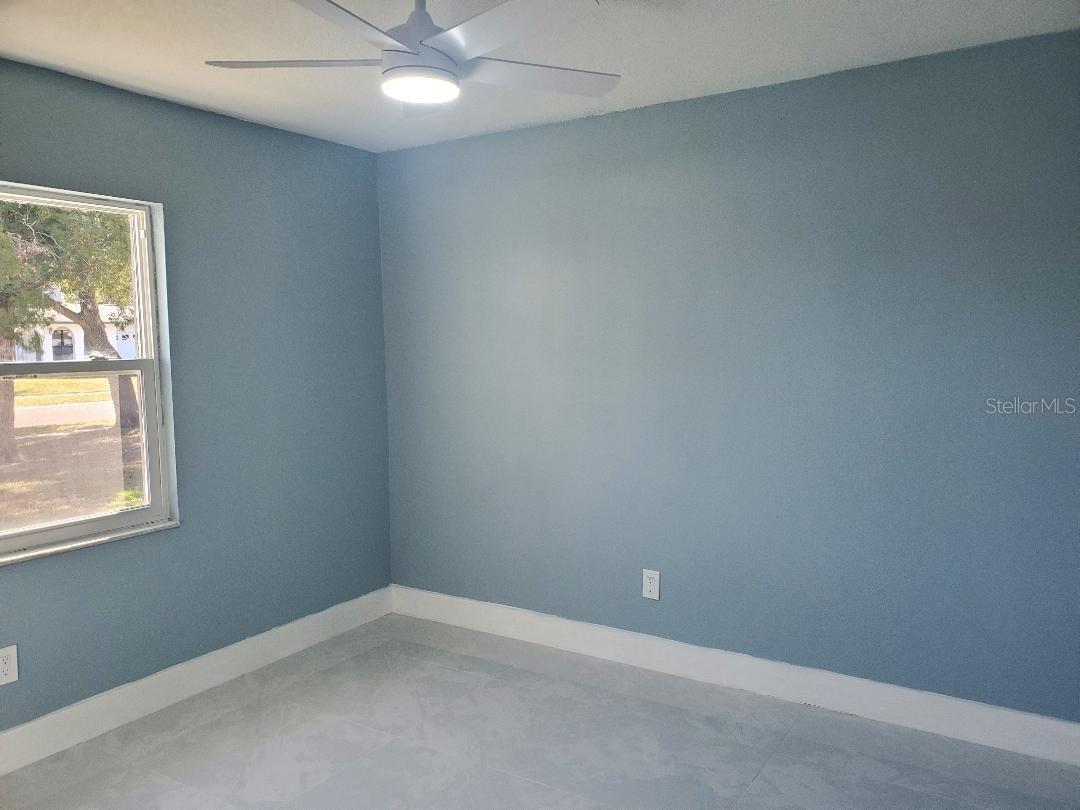 Listing photo id 15 for 7607 Winging Way Drive