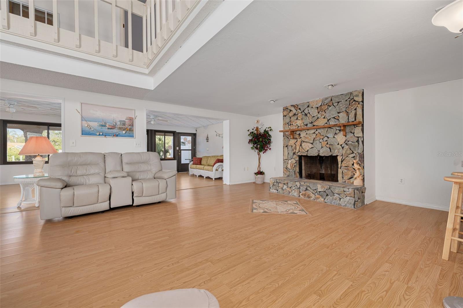 Image 14 of 42 For 4501 Garnet Drive