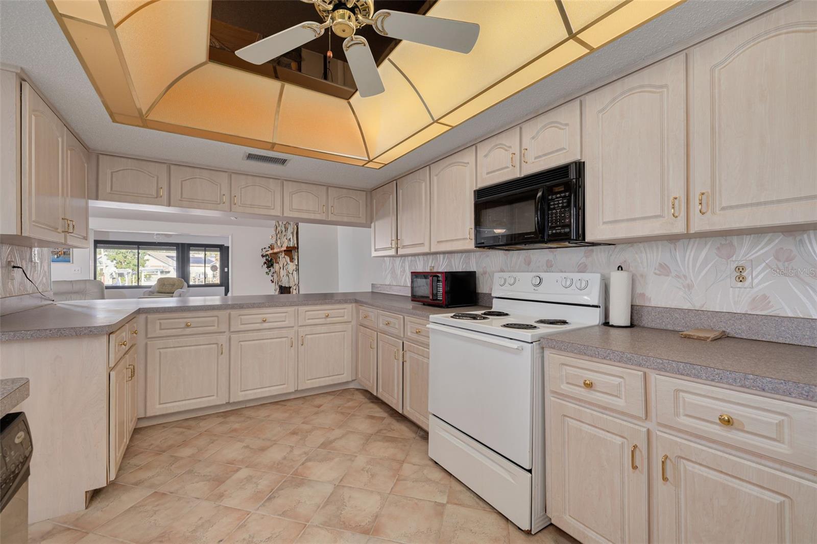 Image 16 of 42 For 4501 Garnet Drive