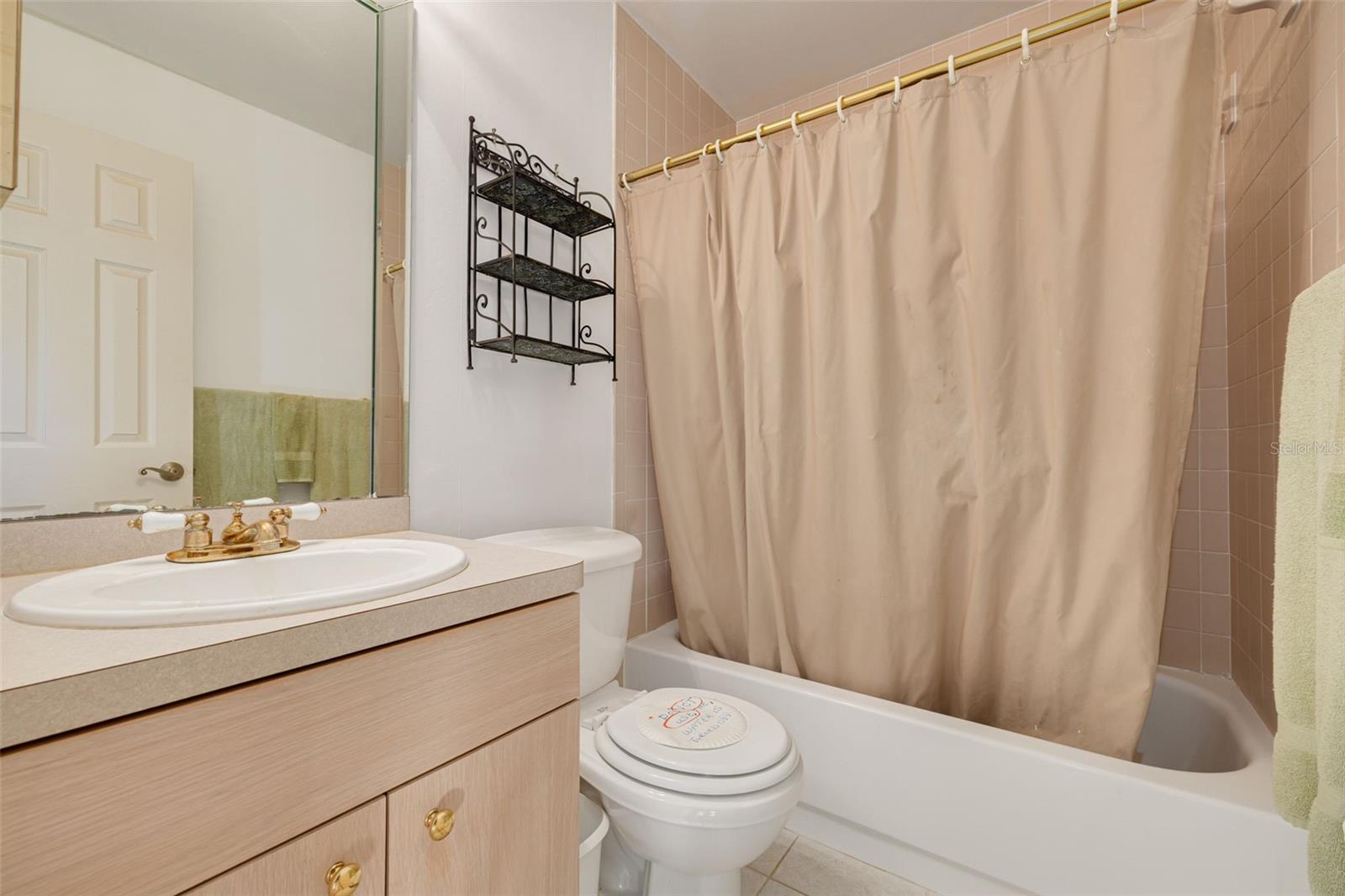 Image 30 of 42 For 4501 Garnet Drive