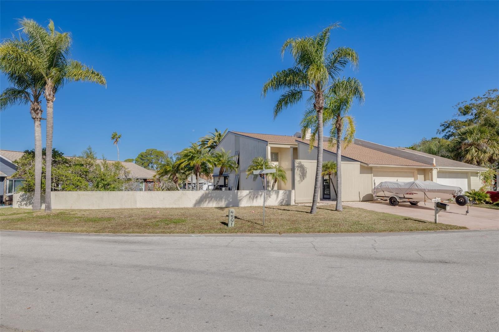 Image 8 of 42 For 4501 Garnet Drive