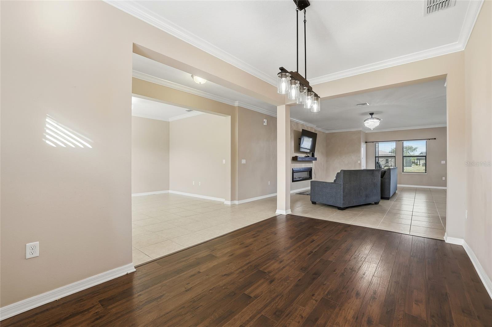 Image 14 of 44 For 7322 61st Street E