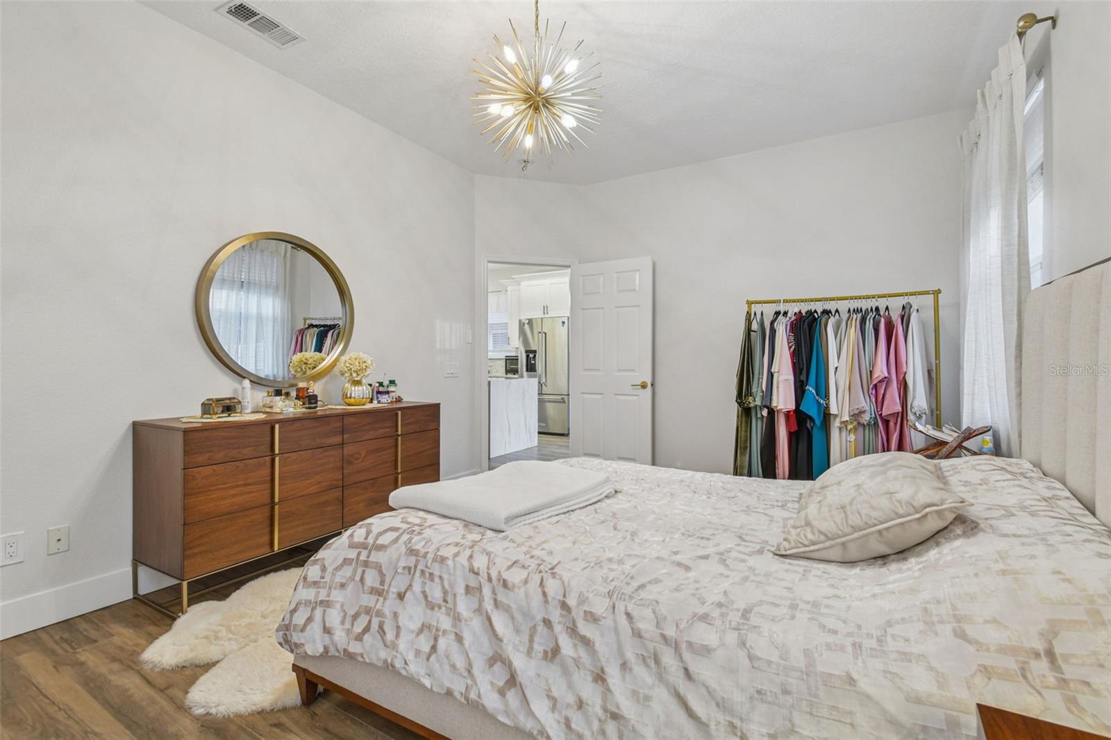 Image 17 of 41 For 14526 Weeping Elm Drive