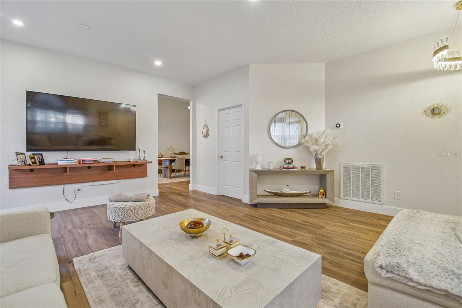 Image 3 of 41 For 14526 Weeping Elm Drive