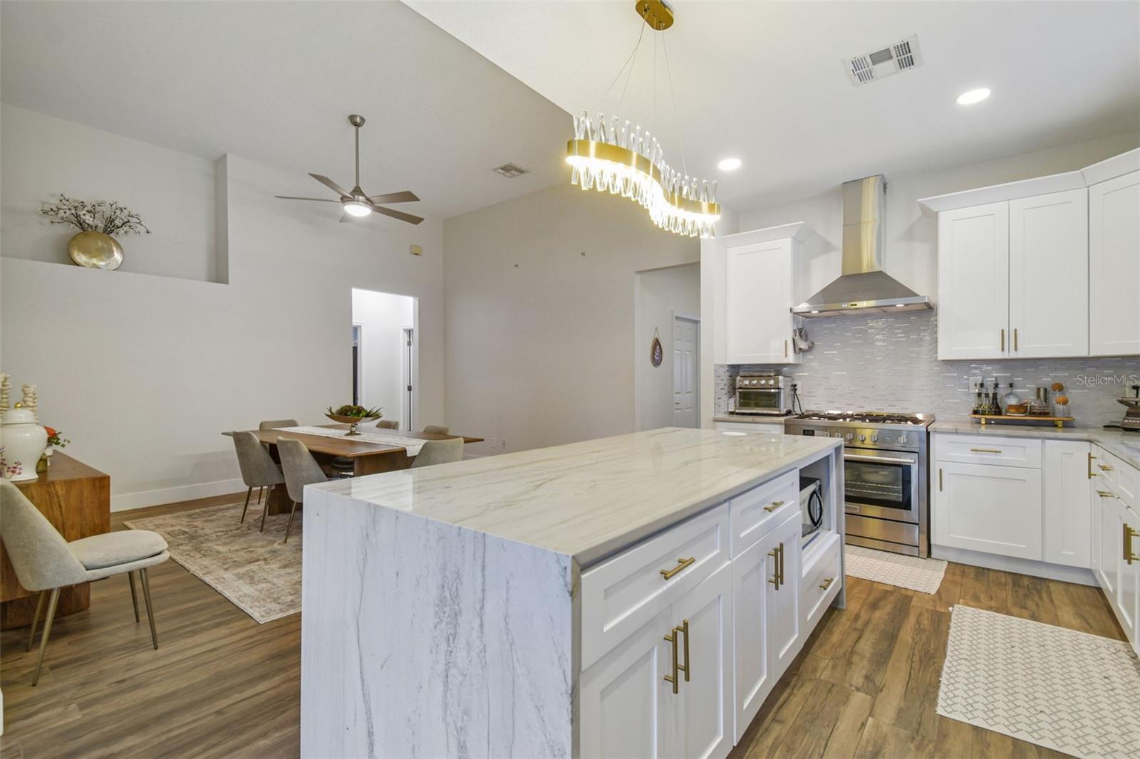 Image 7 of 41 For 14526 Weeping Elm Drive