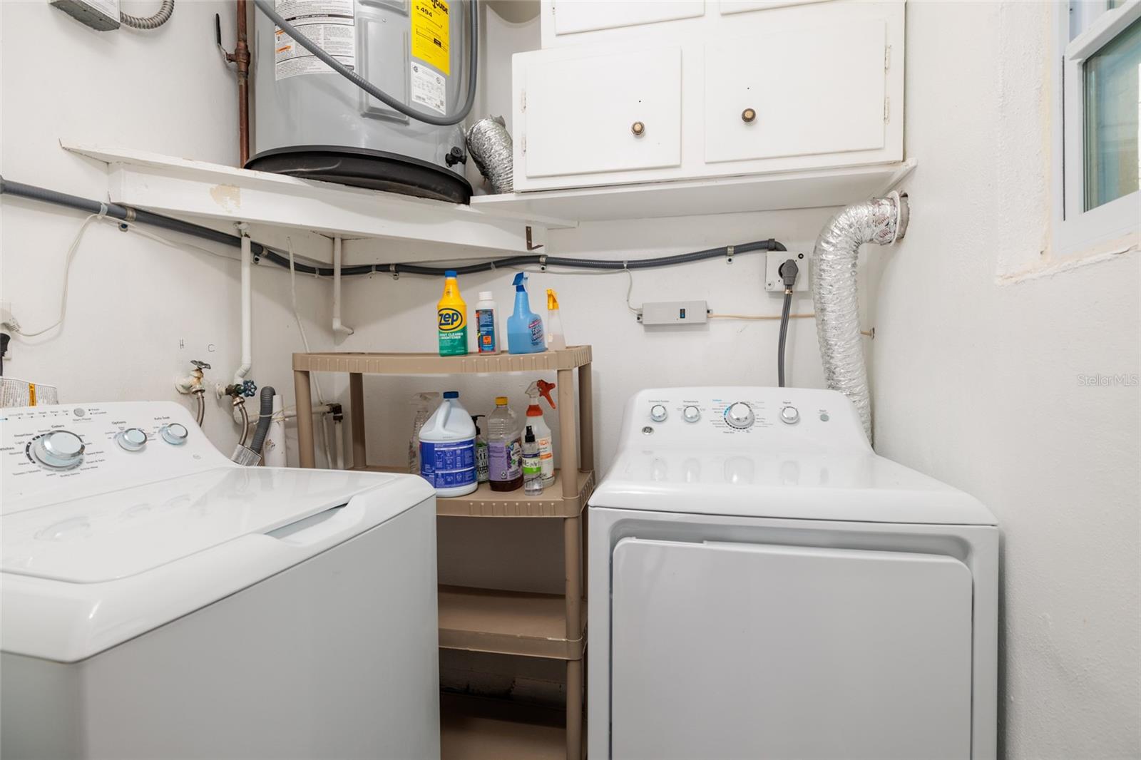 Image 21 of 44 For 13877 94th Avenue