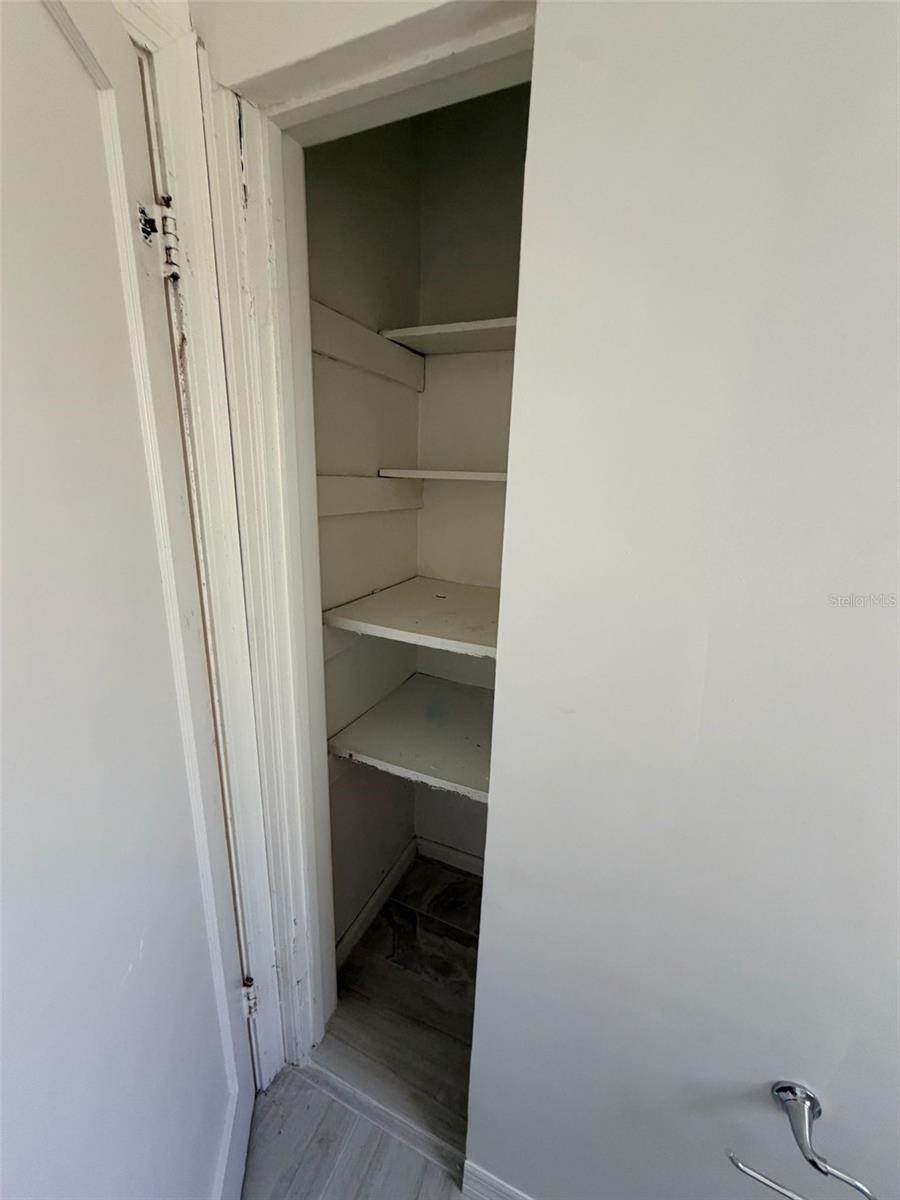 Image 29 of 37 For 4615 Wishart Boulevard