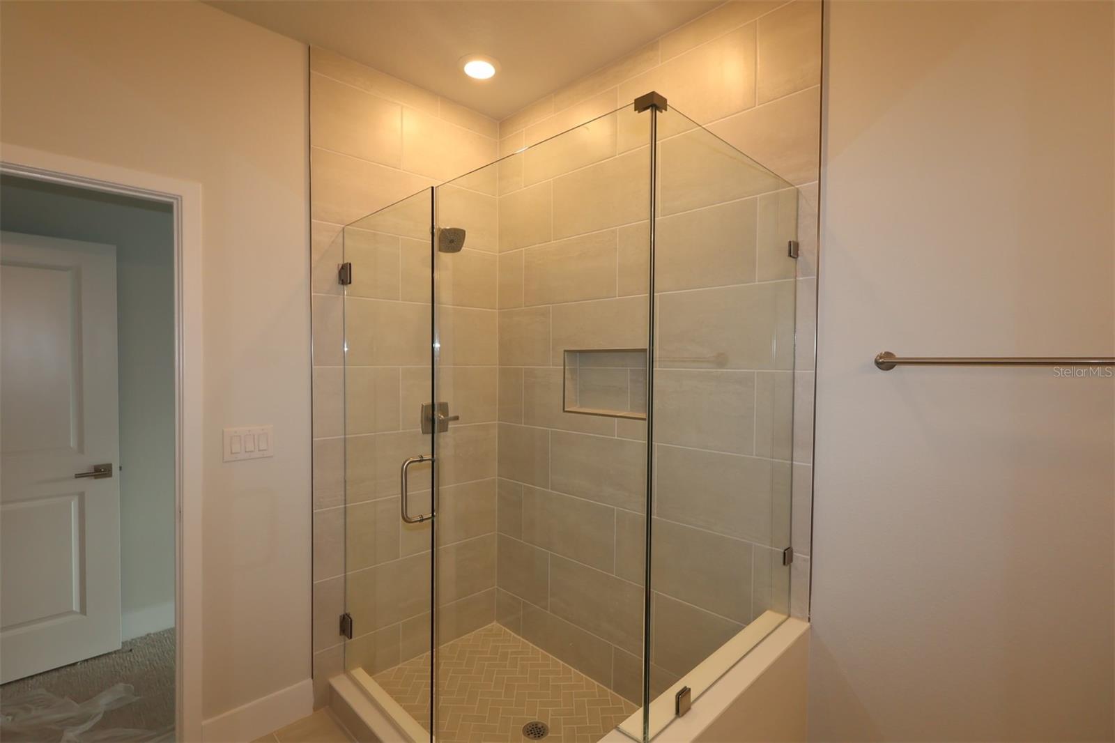 Image 13 of 42 For 6605 Nebraska Avenue 12