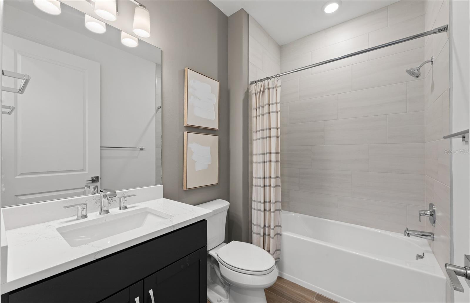 Image 18 of 23 For 6974 Minneola Court