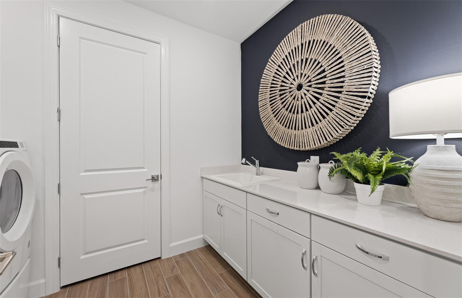 Image 19 of 23 For 6974 Minneola Court