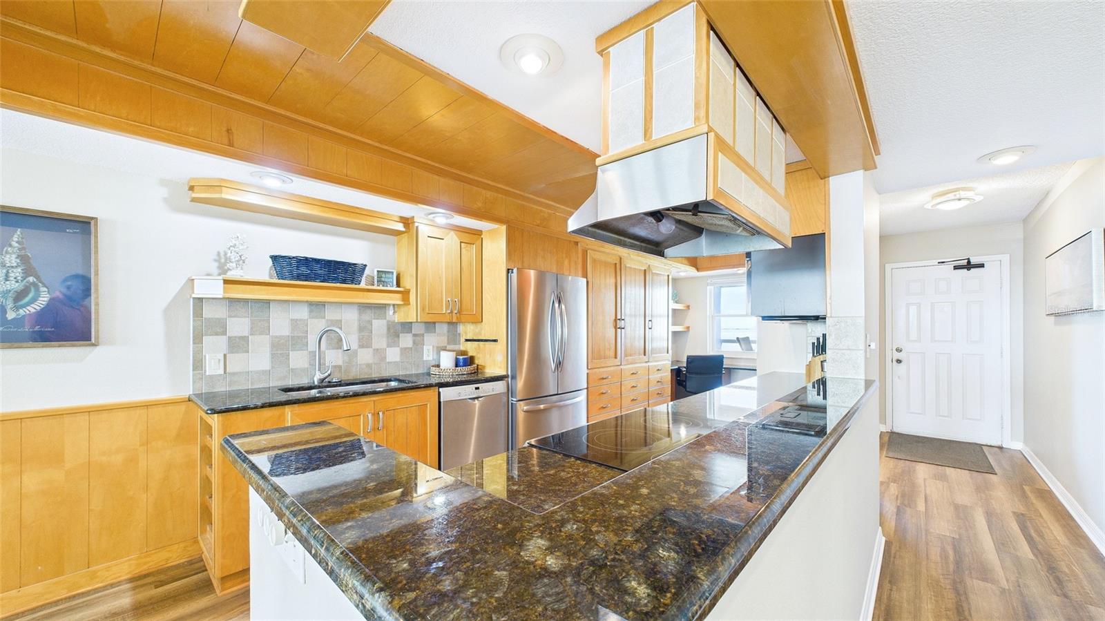 Image 12 of 40 For 2539 Gary Circle 602