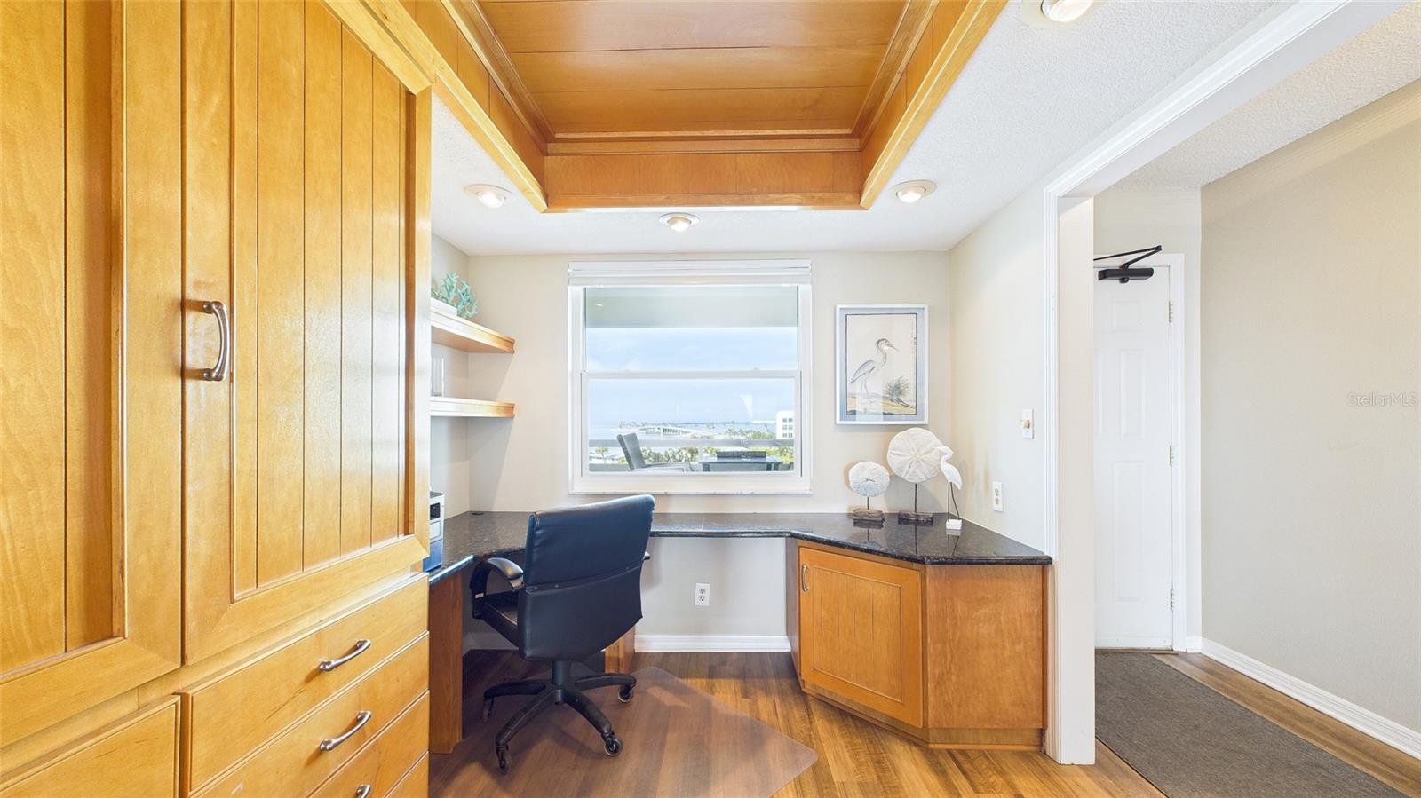 Image 9 of 40 For 2539 Gary Circle 602