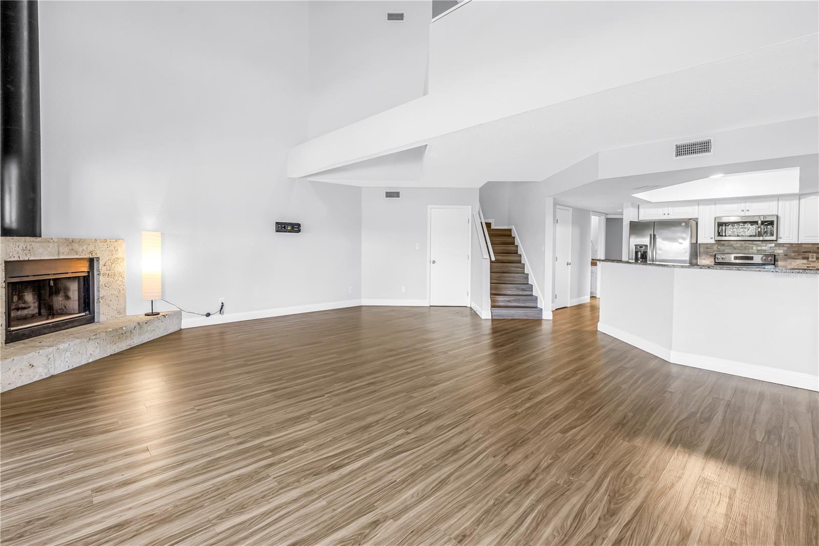 Image 13 of 51 For 1605 Royal Palm Drive S A