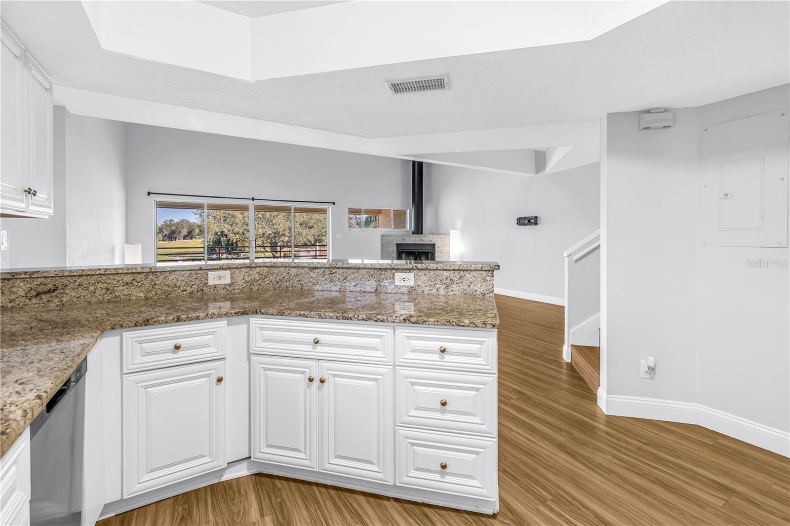 Image 16 of 51 For 1605 Royal Palm Drive S A