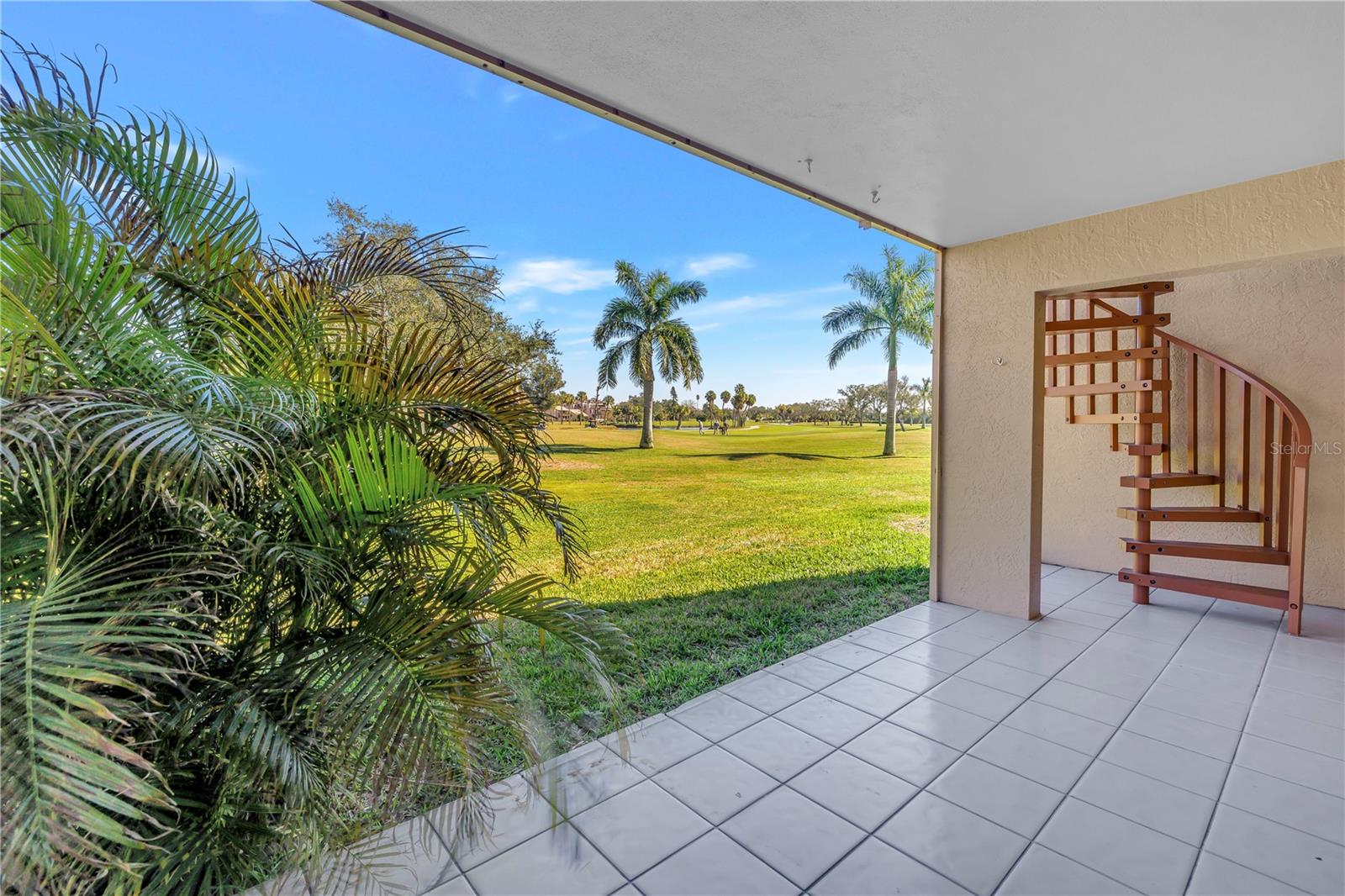 Image 41 of 51 For 1605 Royal Palm Drive S A