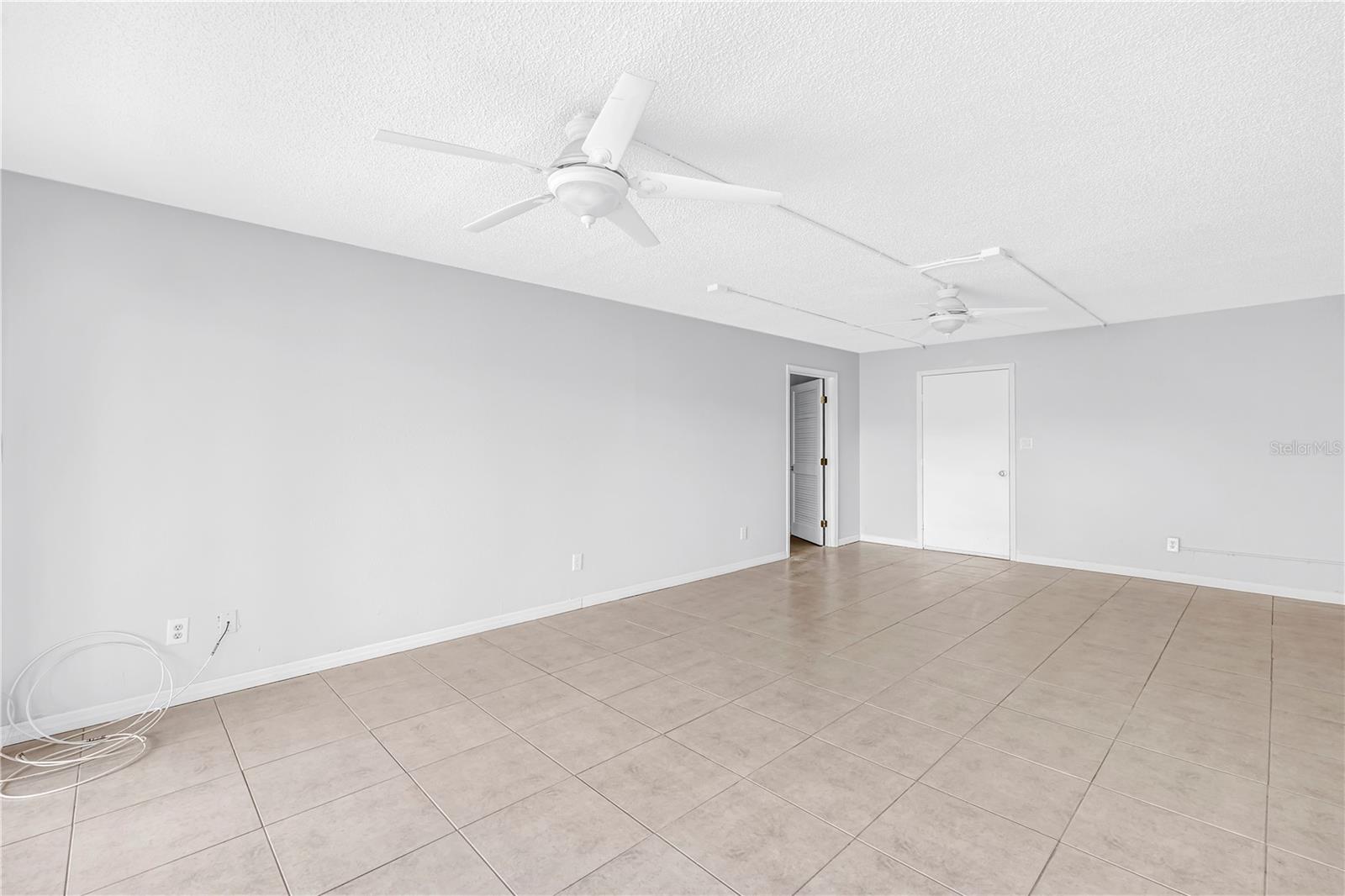 Image 45 of 51 For 1605 Royal Palm Drive S A
