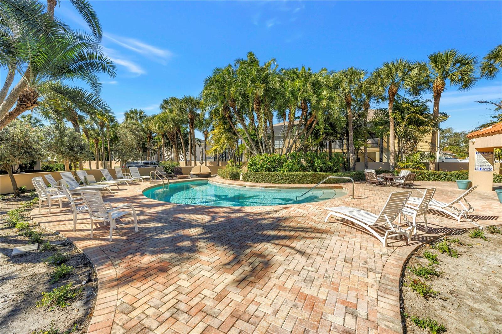 Image 48 of 51 For 1605 Royal Palm Drive S A