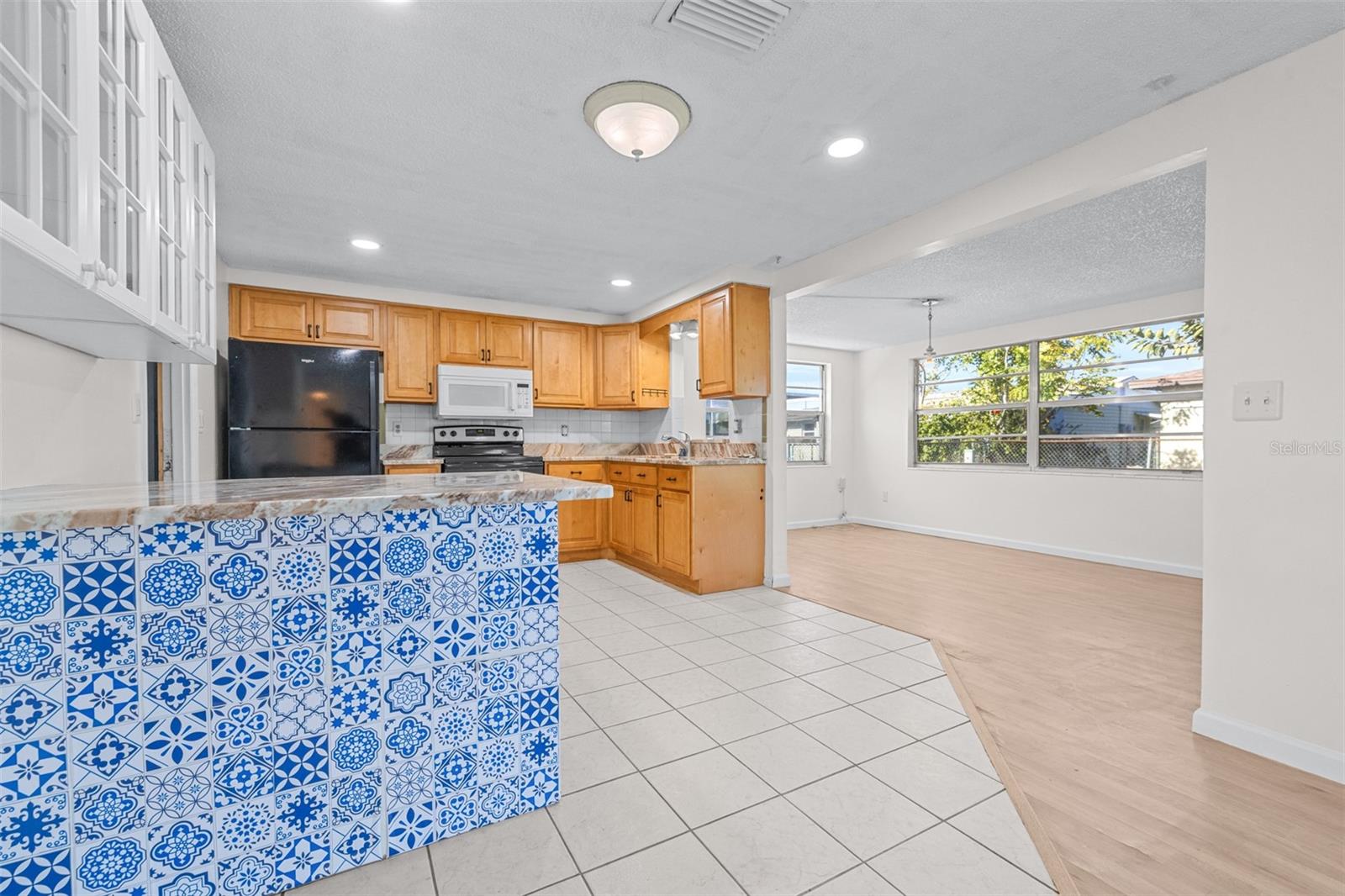 Image 14 of 42 For 3711 Elmwood Drive