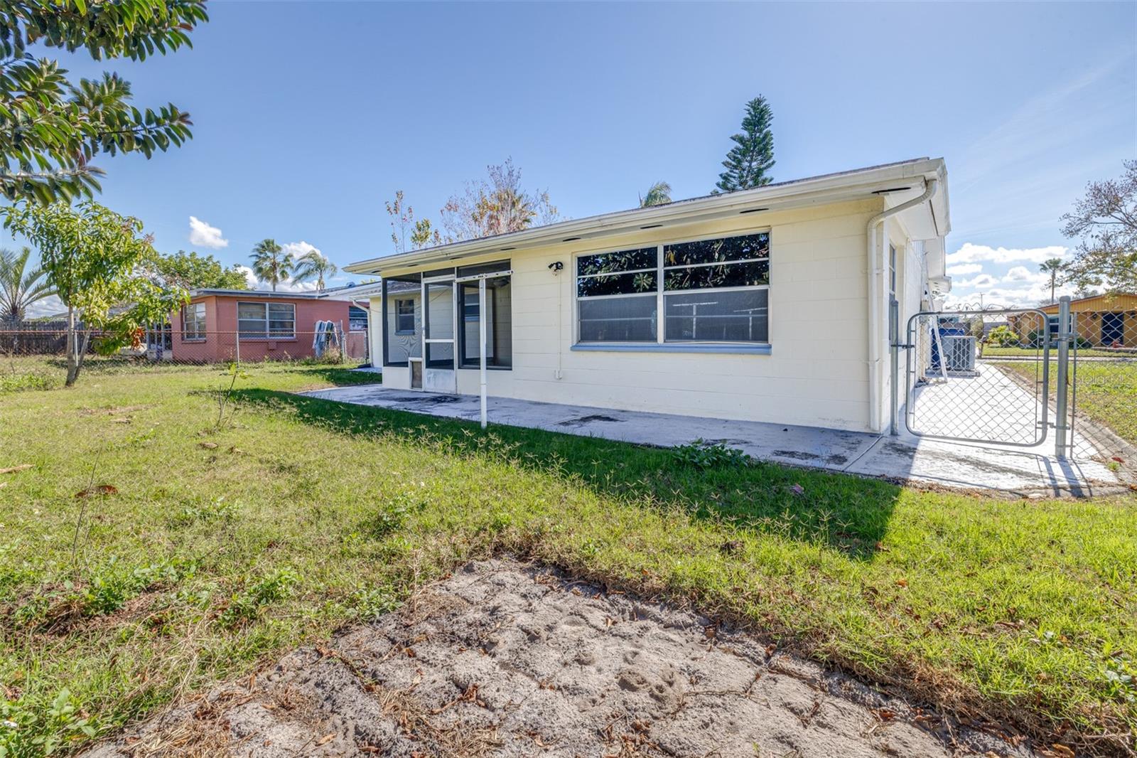 Image 39 of 42 For 3711 Elmwood Drive