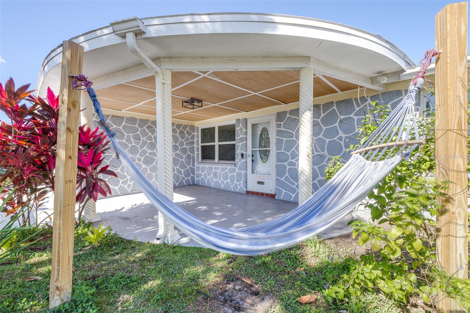 Image 5 of 42 For 3711 Elmwood Drive