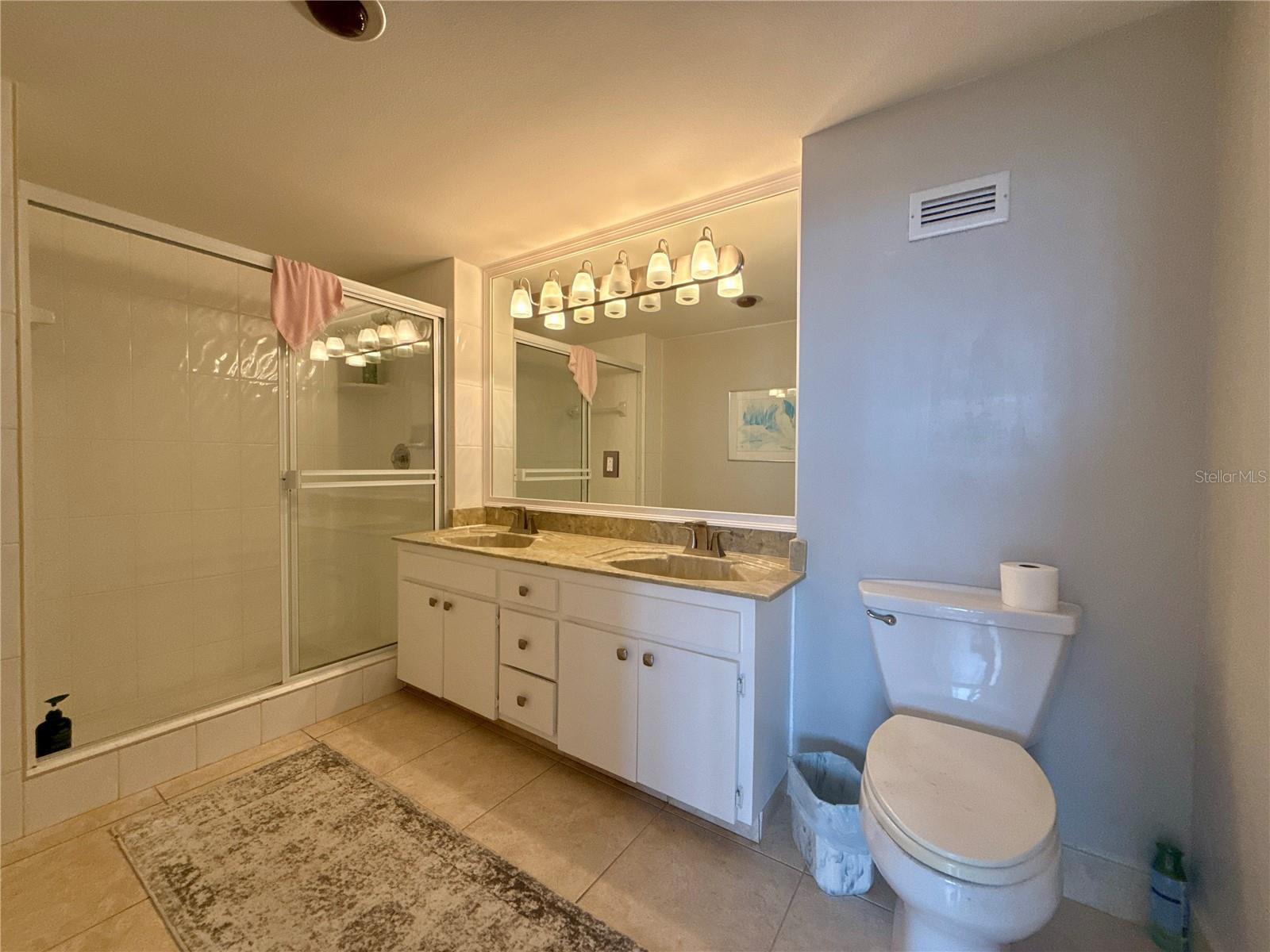 Image 10 of 27 For 58 Collier Boulevard 1704