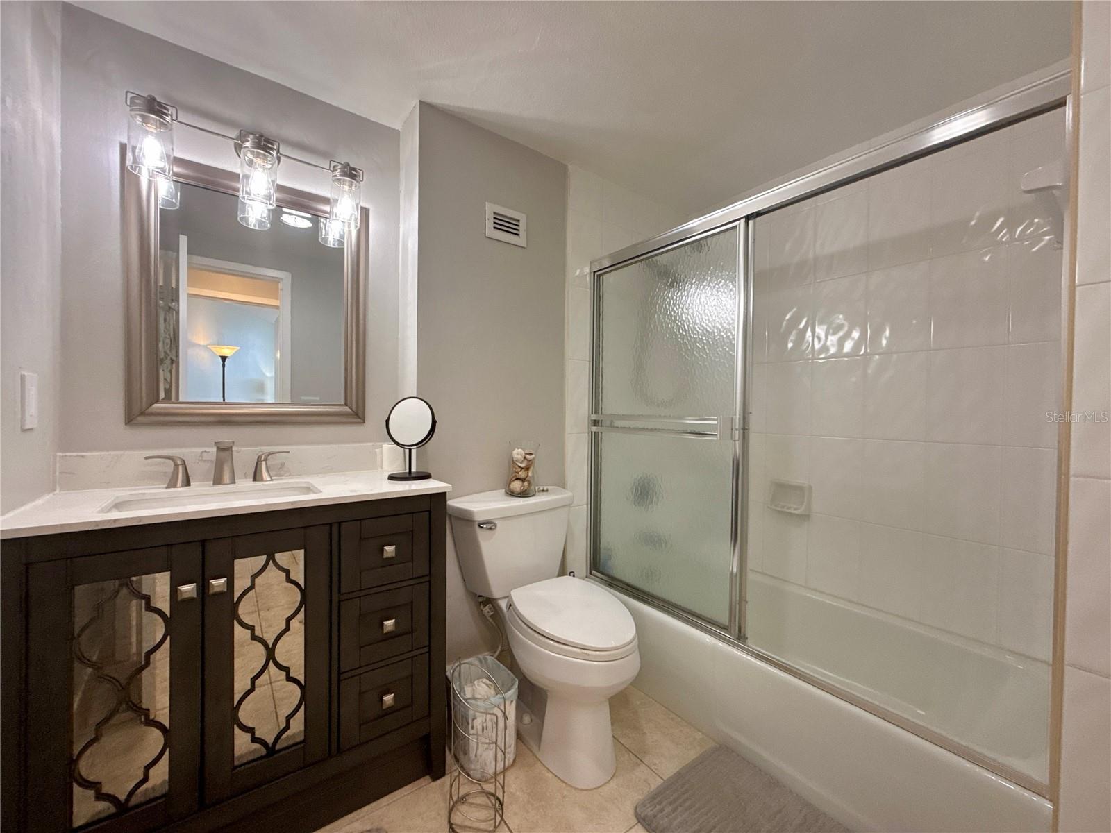 Image 14 of 27 For 58 Collier Boulevard 1704