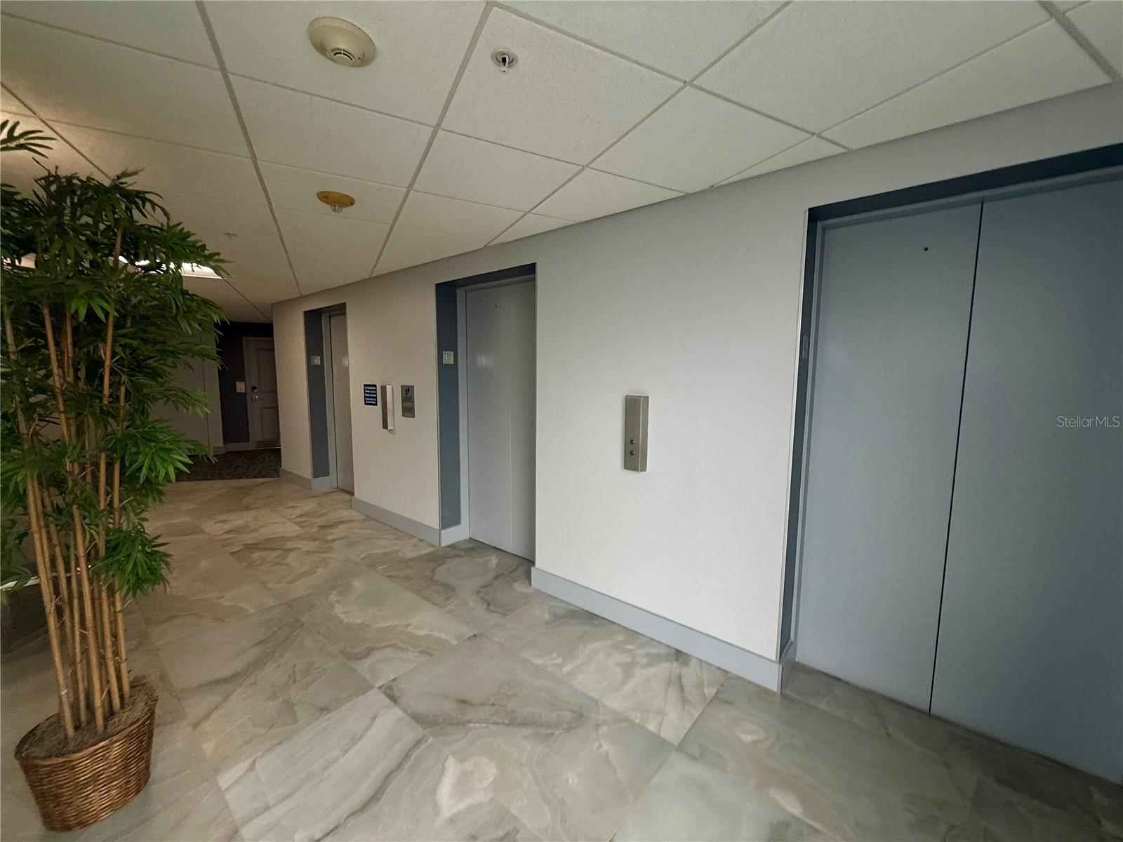 Image 22 of 27 For 58 Collier Boulevard 1704