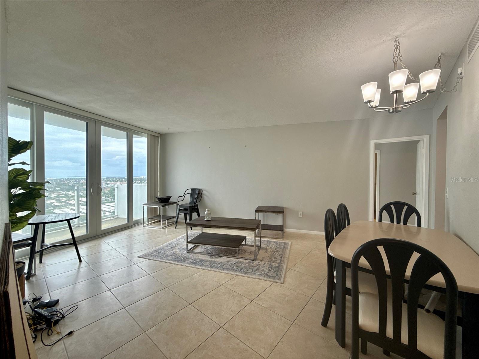 Image 5 of 27 For 58 Collier Boulevard 1704