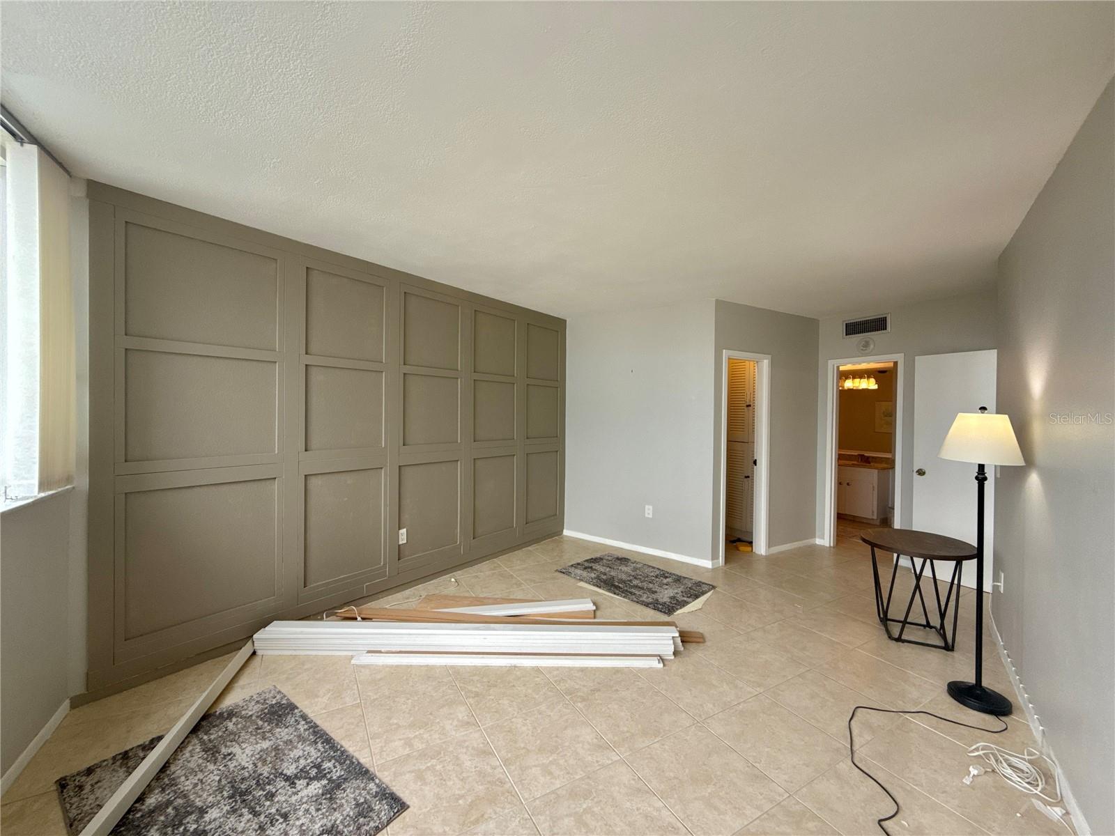 Image 9 of 27 For 58 Collier Boulevard 1704