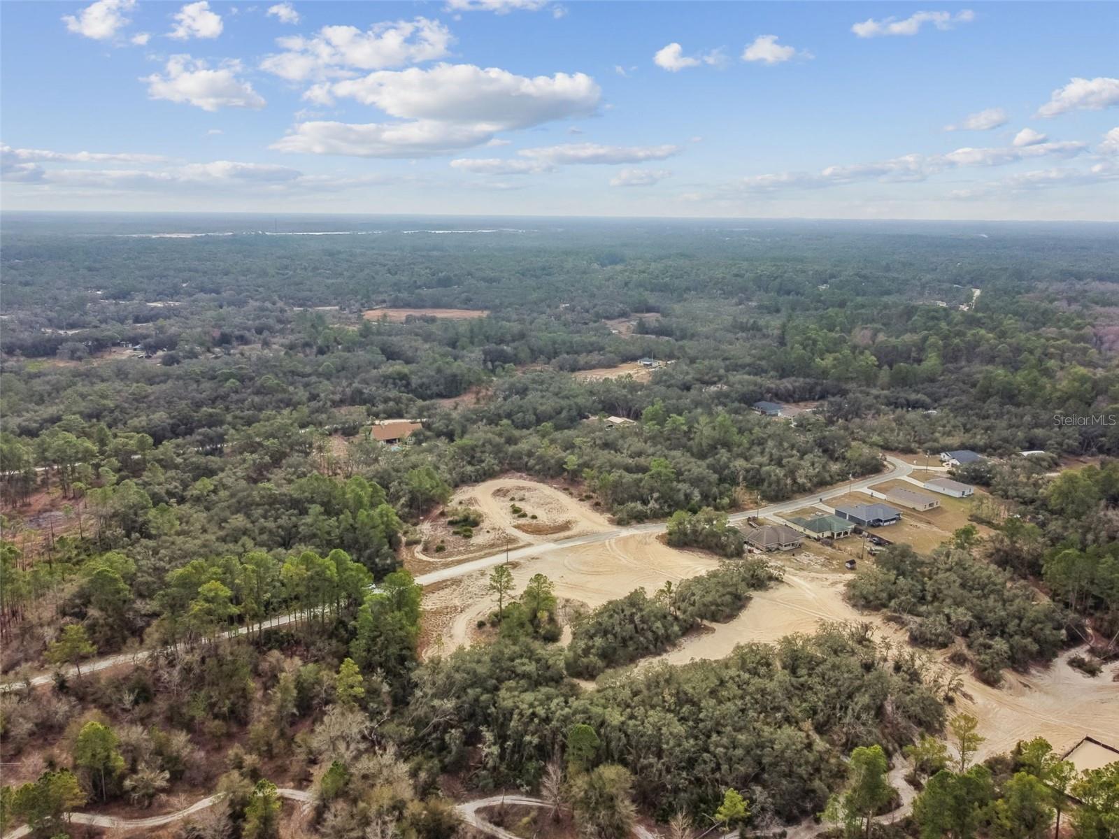 Image 16 of 27 For Hardstone Drive