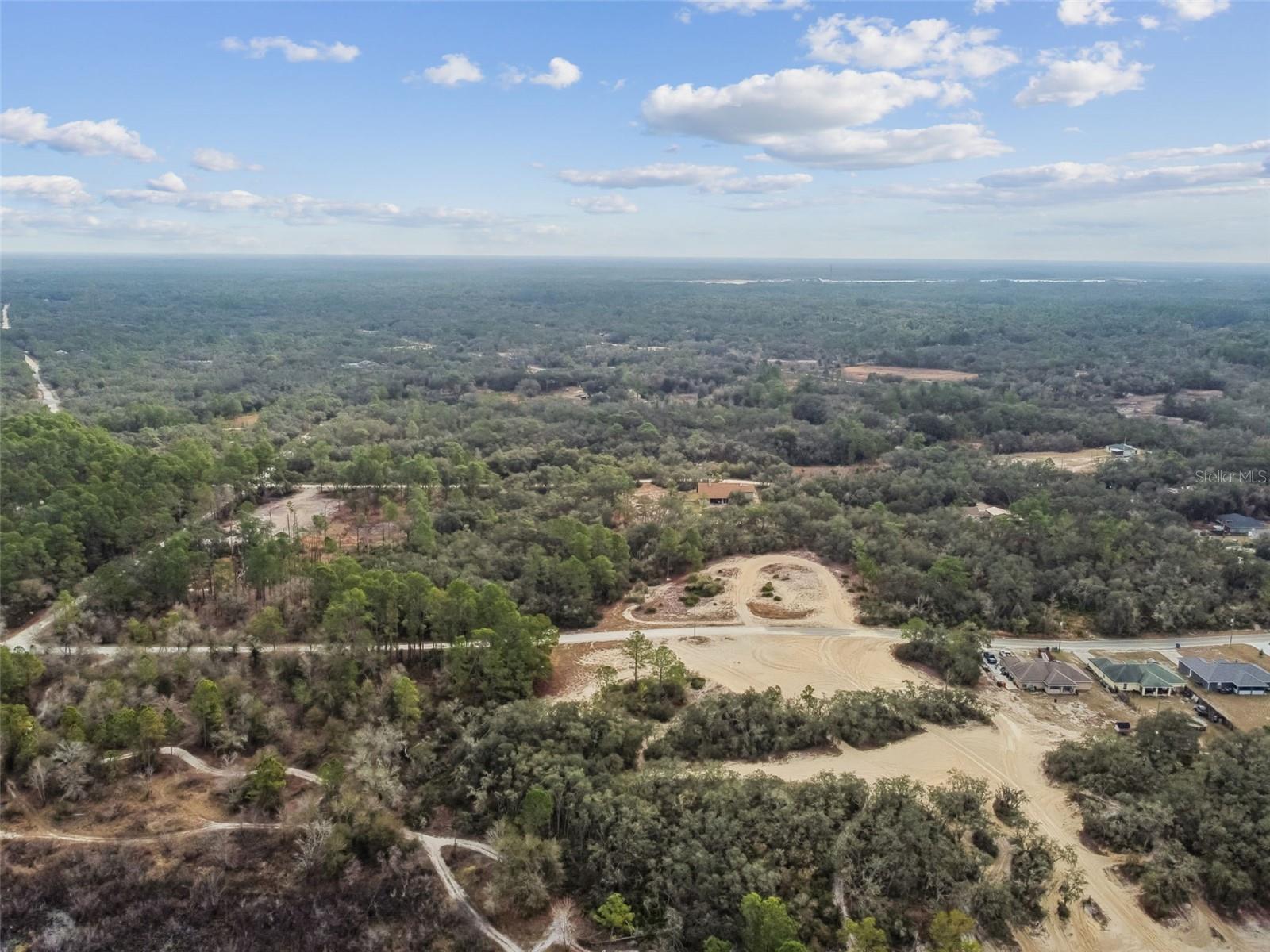 Image 17 of 27 For Hardstone Drive