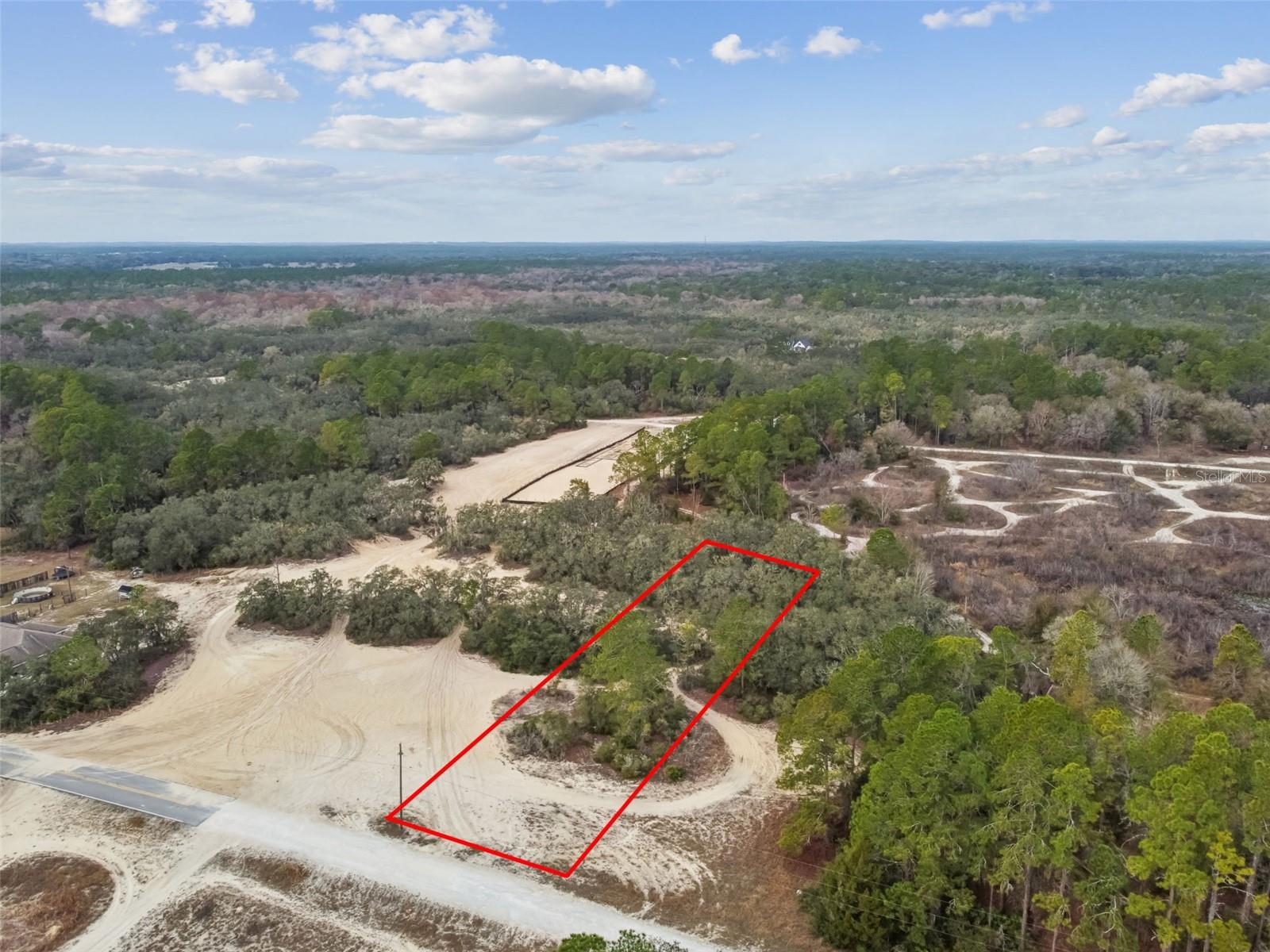 Image 22 of 27 For Hardstone Drive