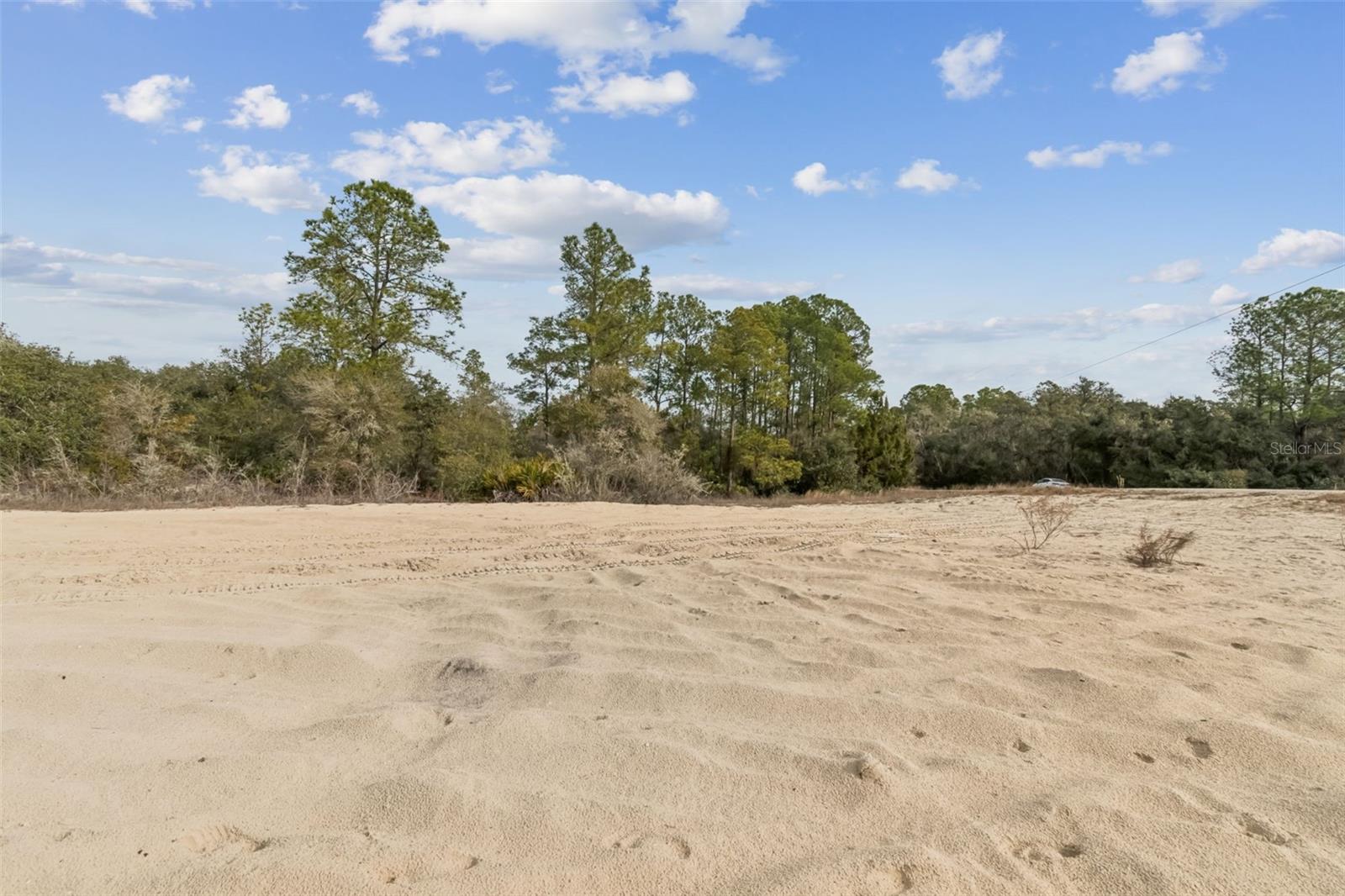 Image 5 of 27 For Hardstone Drive