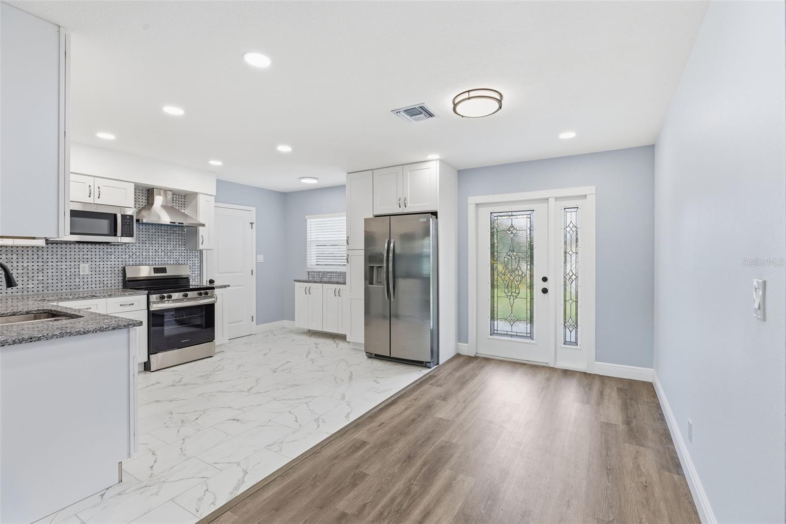 Image 4 of 16 For 4434 Cobia Drive