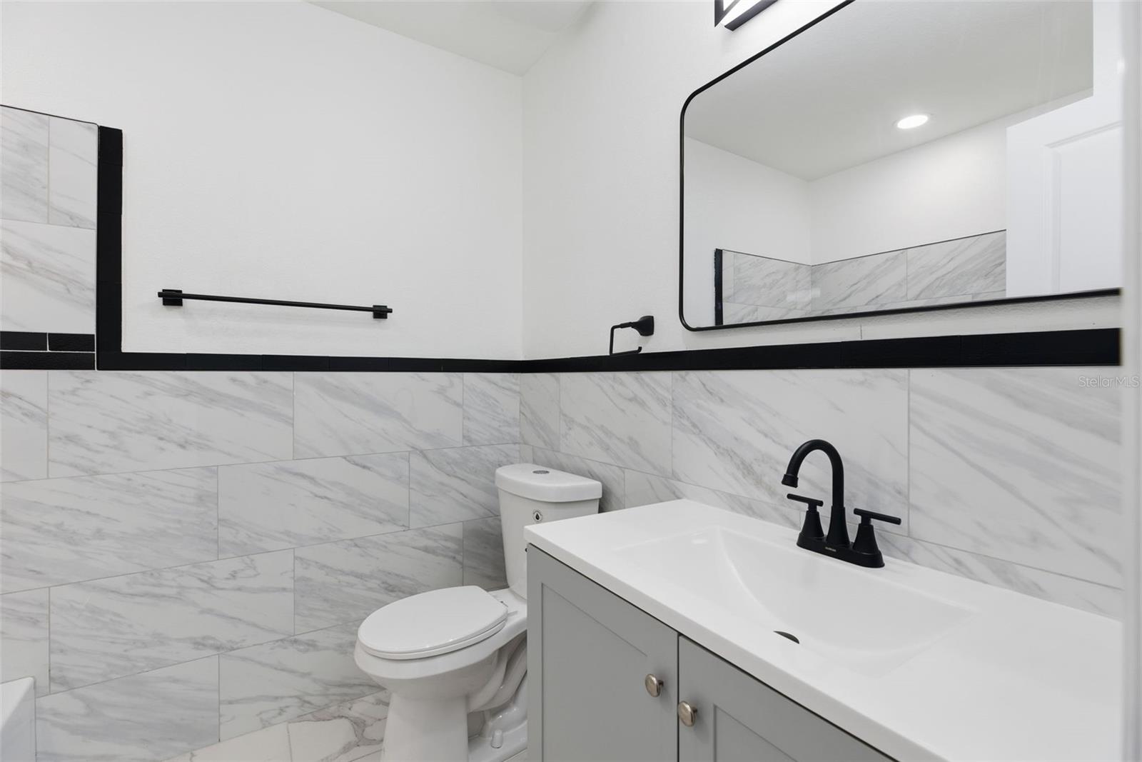 Image 7 of 16 For 4434 Cobia Drive