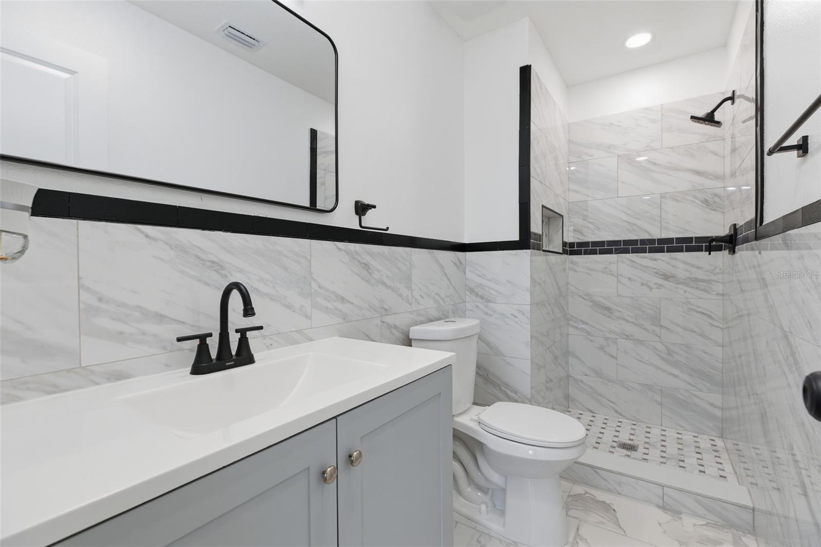 Image 9 of 16 For 4434 Cobia Drive