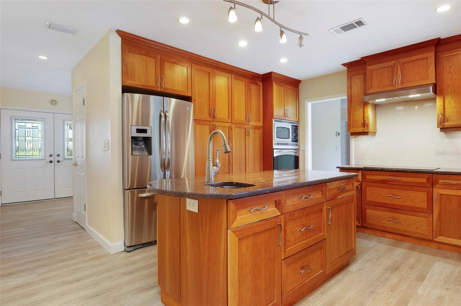 Image 21 of 40 For 9210 Grand Blanc Drive