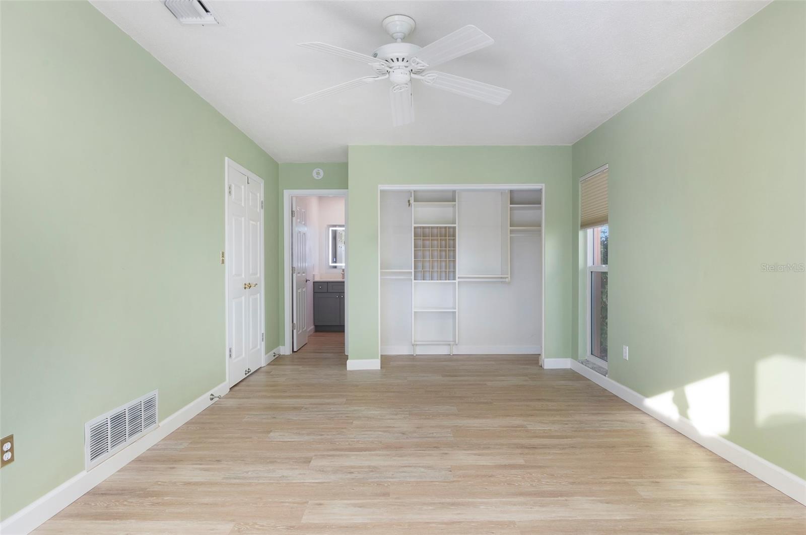 Image 26 of 40 For 9210 Grand Blanc Drive