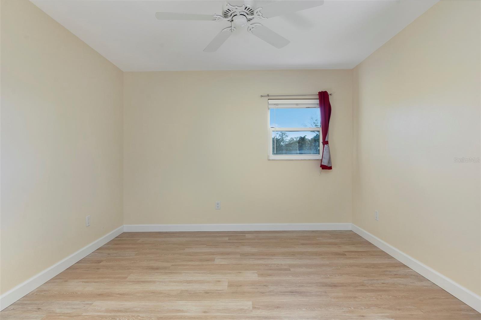 Image 35 of 40 For 9210 Grand Blanc Drive