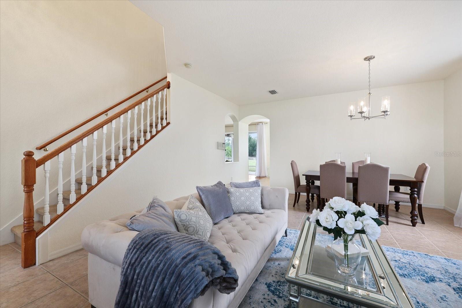 Image 9 of 51 For 10721 Banfield Drive