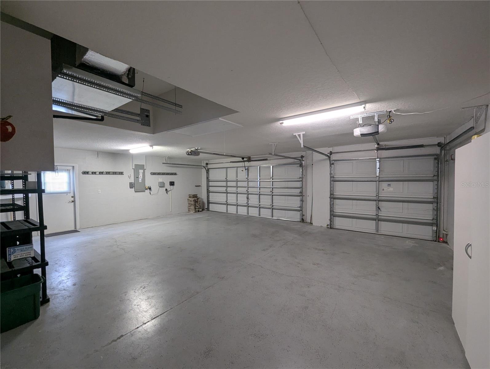 Image 31 of 52 For 8 Fig Court E