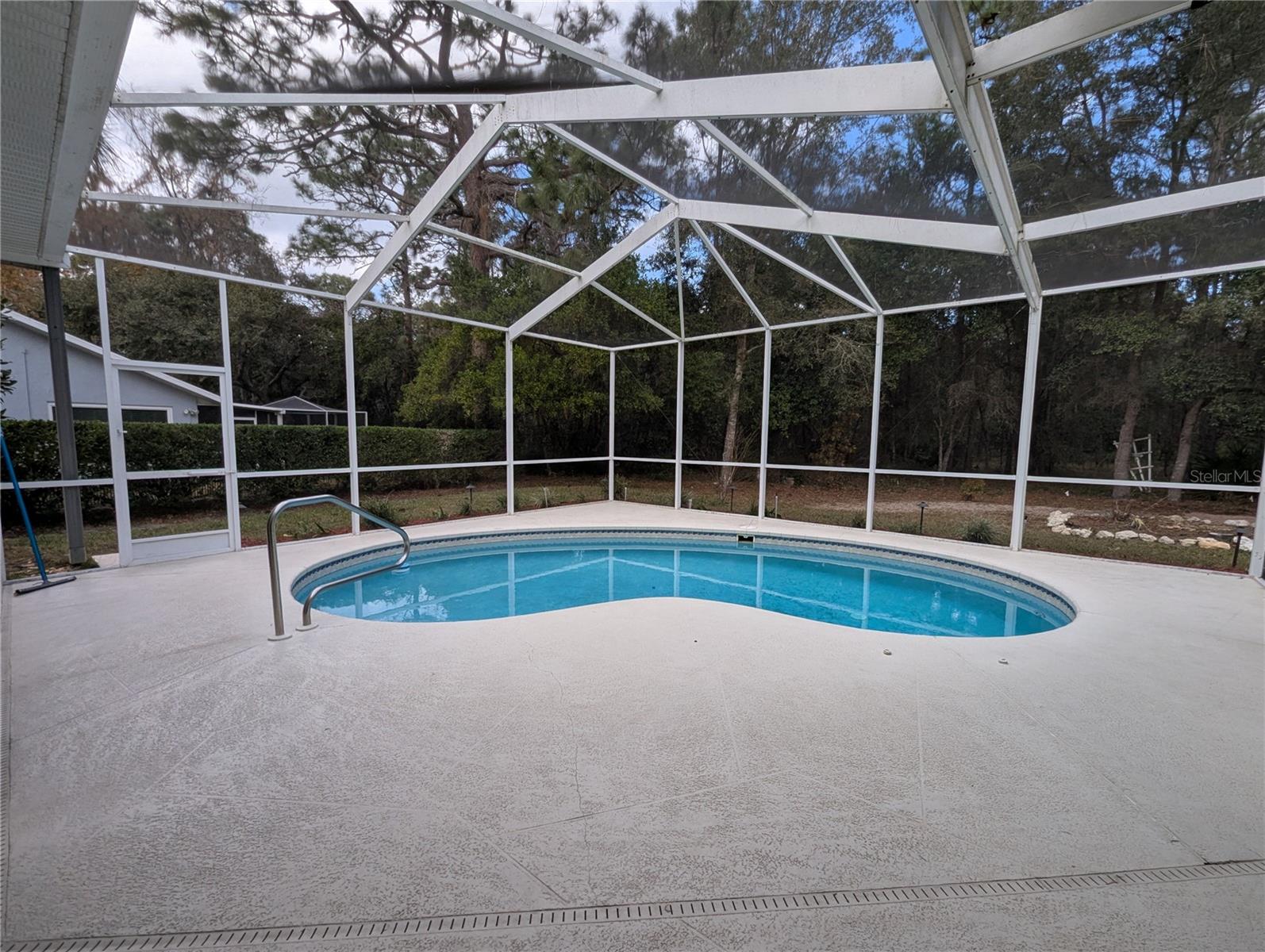 Image 36 of 52 For 8 Fig Court E